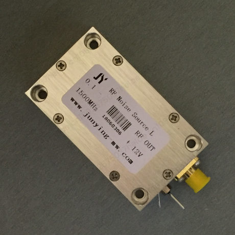 Generator sygnału RF klasy inż – Spectrum Analyzer Tracking Generator 1.5Ghz recenzja i cena
